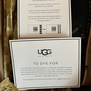 UGG Clementine Women’s Size 5.5 Black Leather Crepe Sole Ankle Boots Shoes